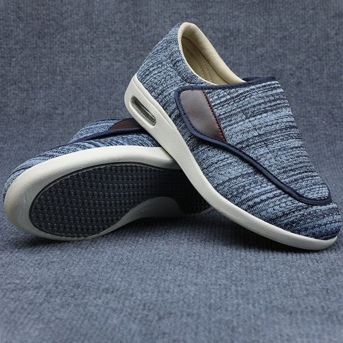 Extra breite orthopädische Schuhe