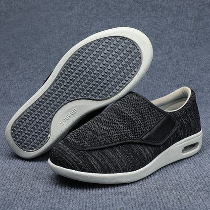 Extra breite orthopädische Schuhe
